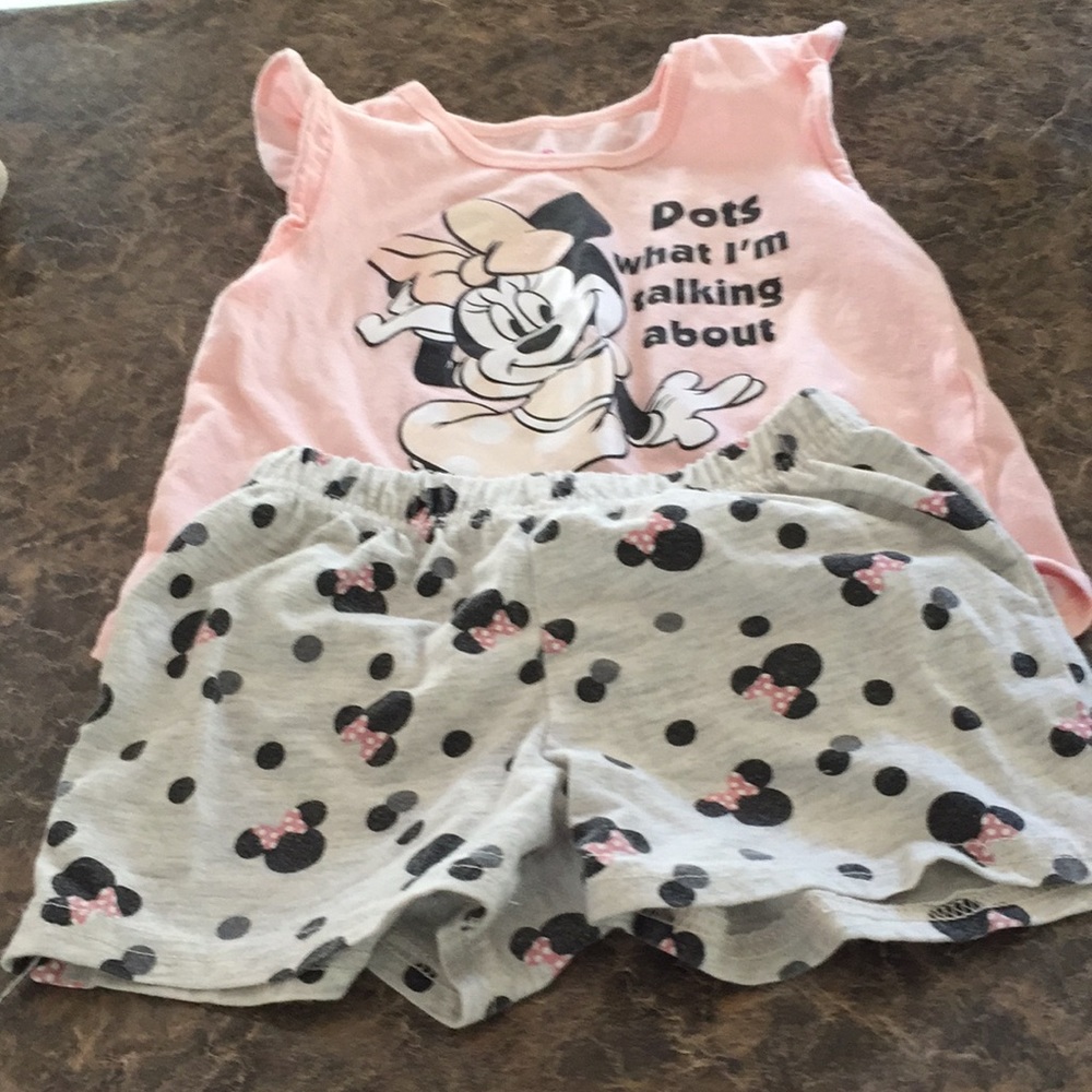 Girls short and shirt outfit